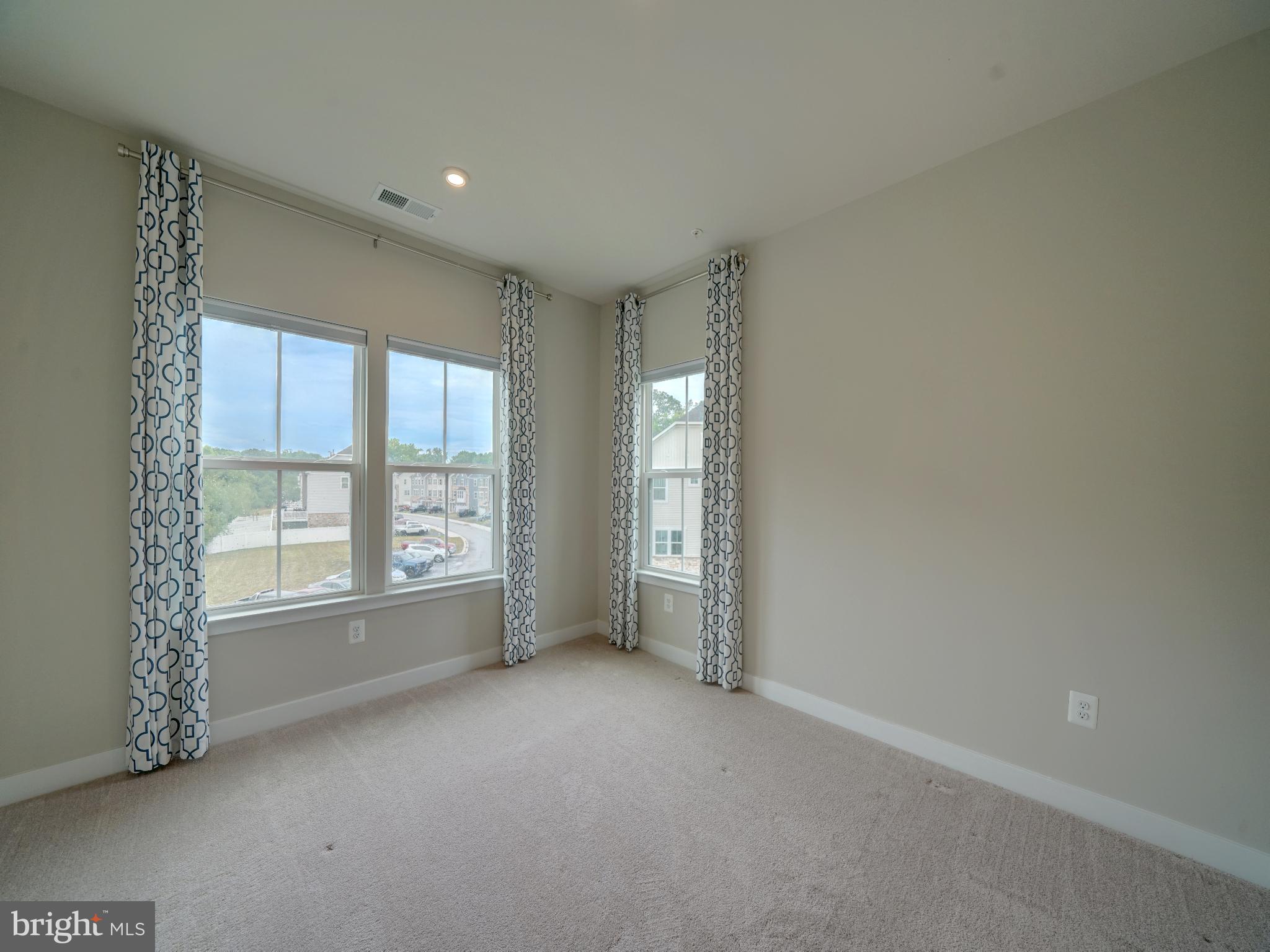 3042 Shaws Road Sparrows Point, MD 21219 - Photo 48 of 76 Gallery Image 48