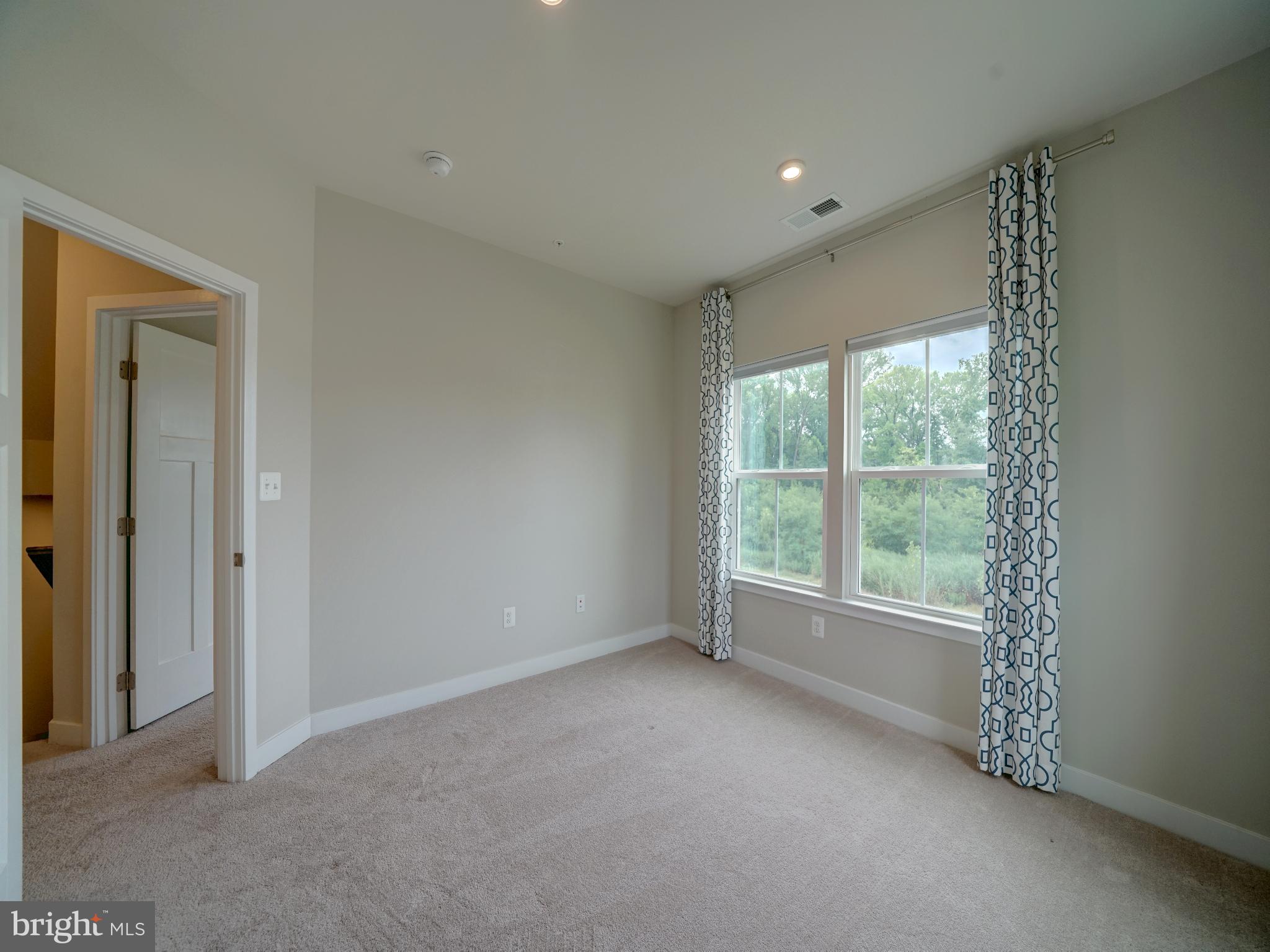 3042 Shaws Road Sparrows Point, MD 21219 - Photo 51 of 76 Gallery Image 51