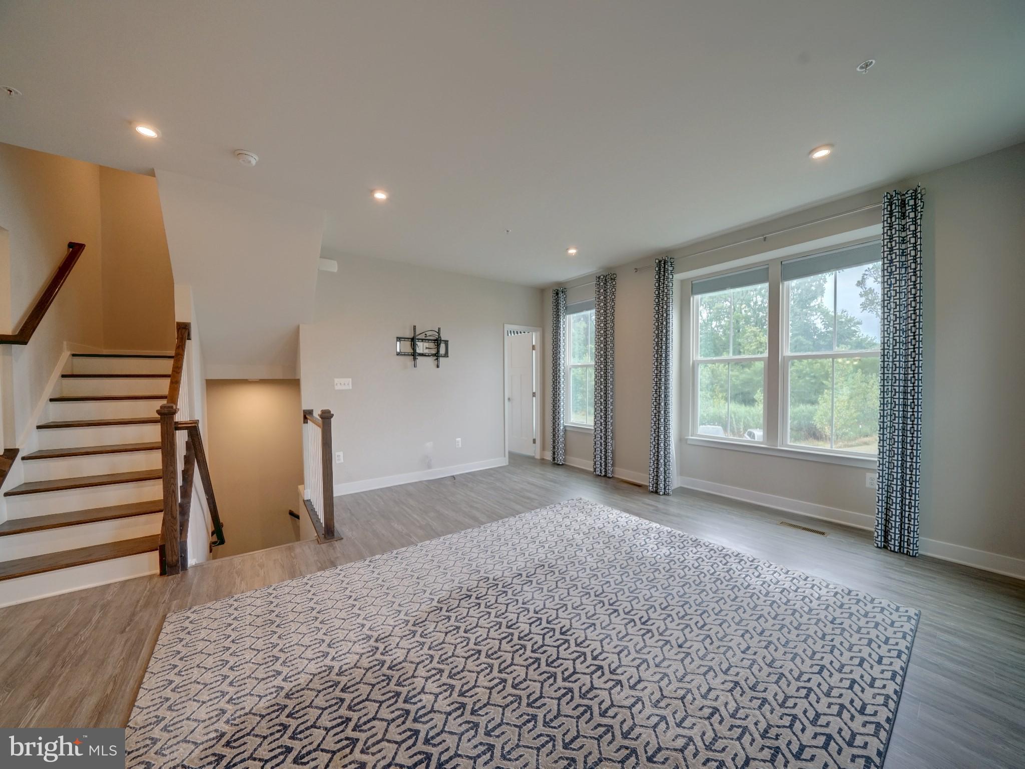 3042 Shaws Road Sparrows Point, MD 21219 - Photo 10 of 76 Gallery Image 10