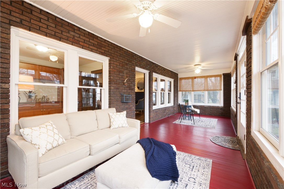 1122 Riverside Drive Akron, OH 44310 - Photo 4 of 35 Gallery Image 4