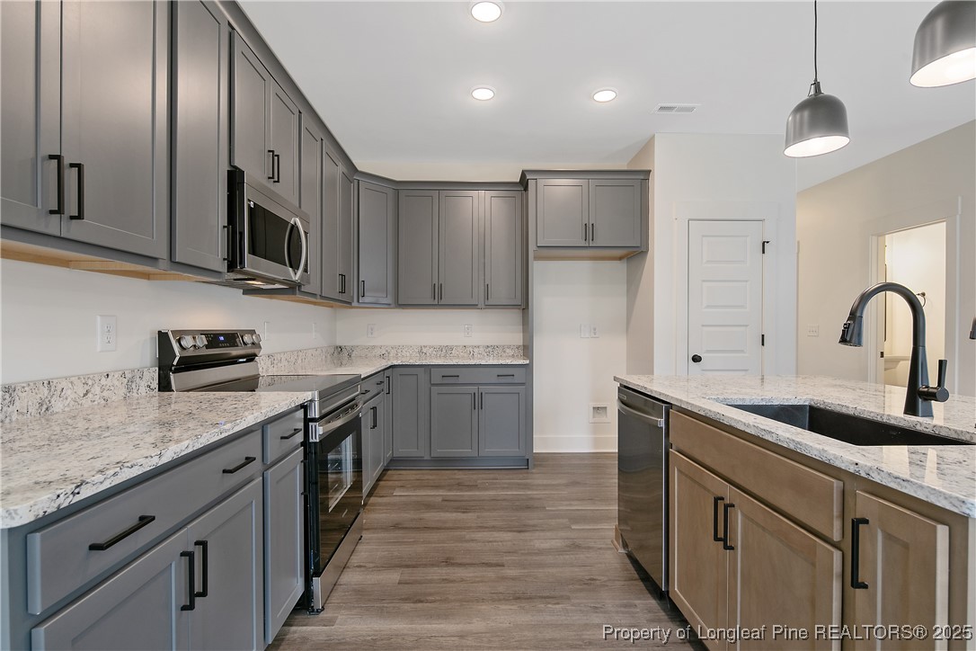 1952 Fennell Road Hope Mills, NC 28348 - Photo 21 of 50 Gallery Image 21