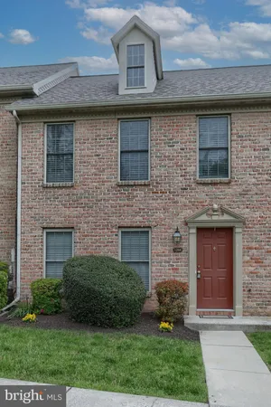 $239,900 | 1266 Hunters Ridge Drive, Mechanicsburg, PA 17050