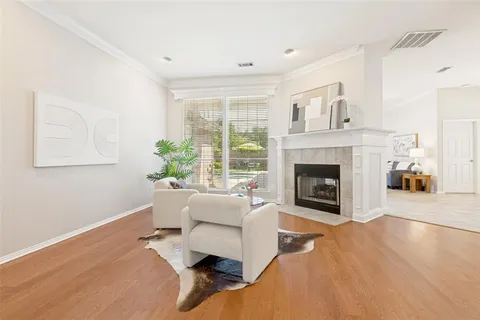 $585,000 | 5844 Willow Wood Lane, Dallas, TX 75252