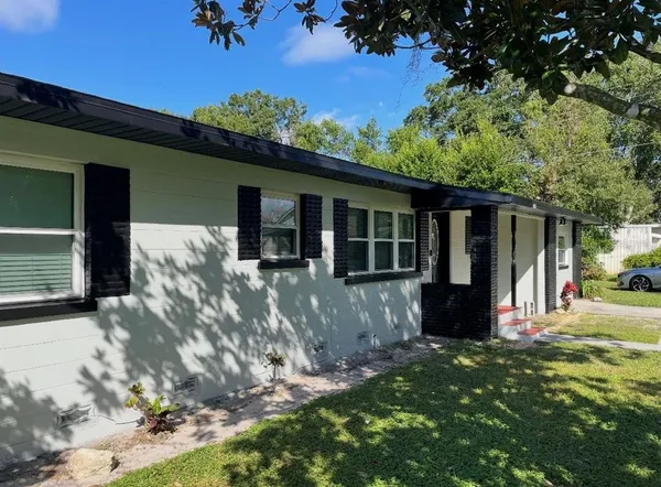 $1,800 | 319 22nd Street Southwest, Winter Haven, FL 33880