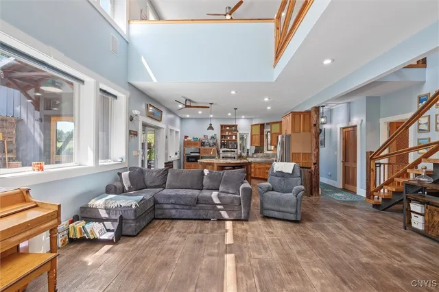 $800,000 | 43 White Anchor Cove, Jordan, NY 13080