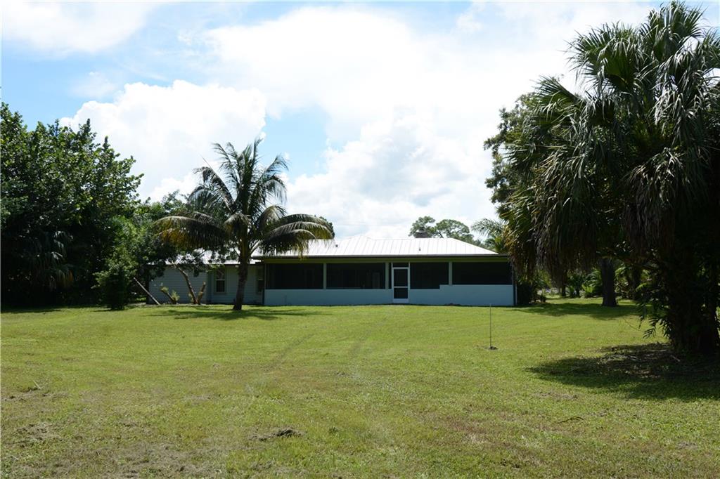 1855 Southwest Ranch Trail Stuart, FL 34997 - Photo 11 of 35 Gallery Image 11