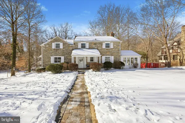$850,000 | 103 Avonbrook Lane, Wallingford, PA 19086