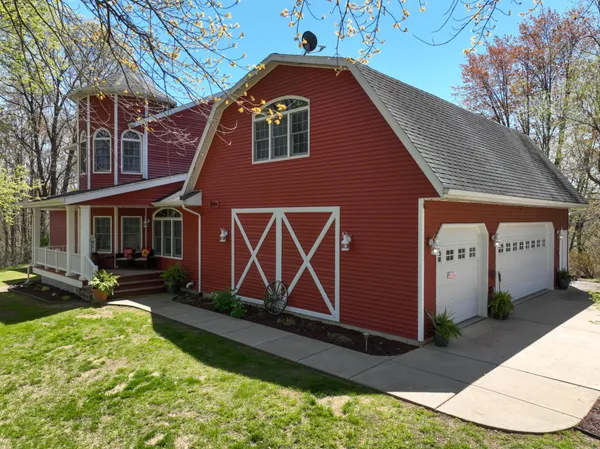 $960,000 | W10753 Hannon Road, Black River Falls, WI 54615