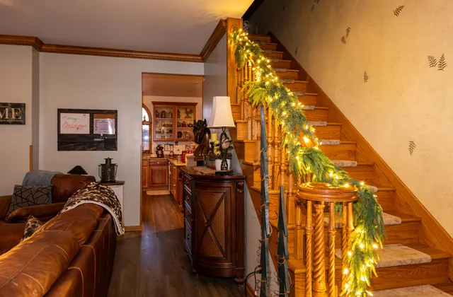 $975,000 | W10753 Hannon Road, Black River Falls, WI 54615