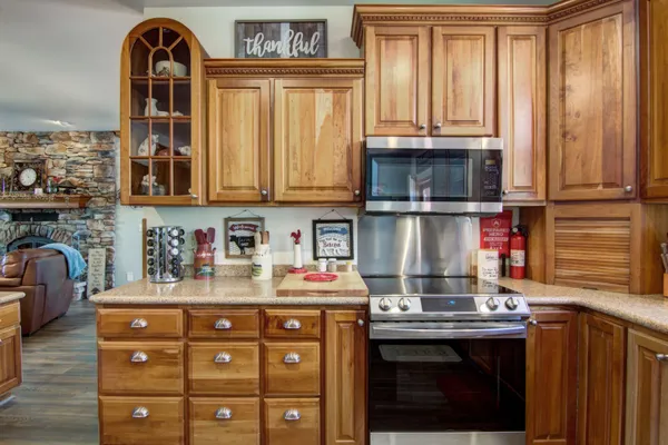 $960,000 | W10753 Hannon Road, Black River Falls, WI 54615