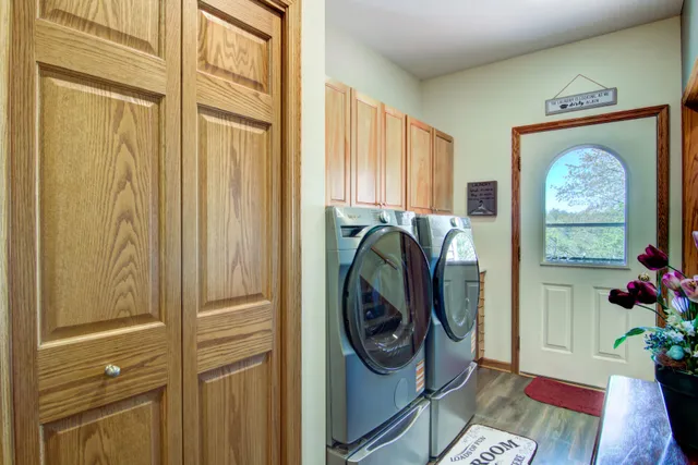 $975,000 | W10753 Hannon Road, Black River Falls, WI 54615