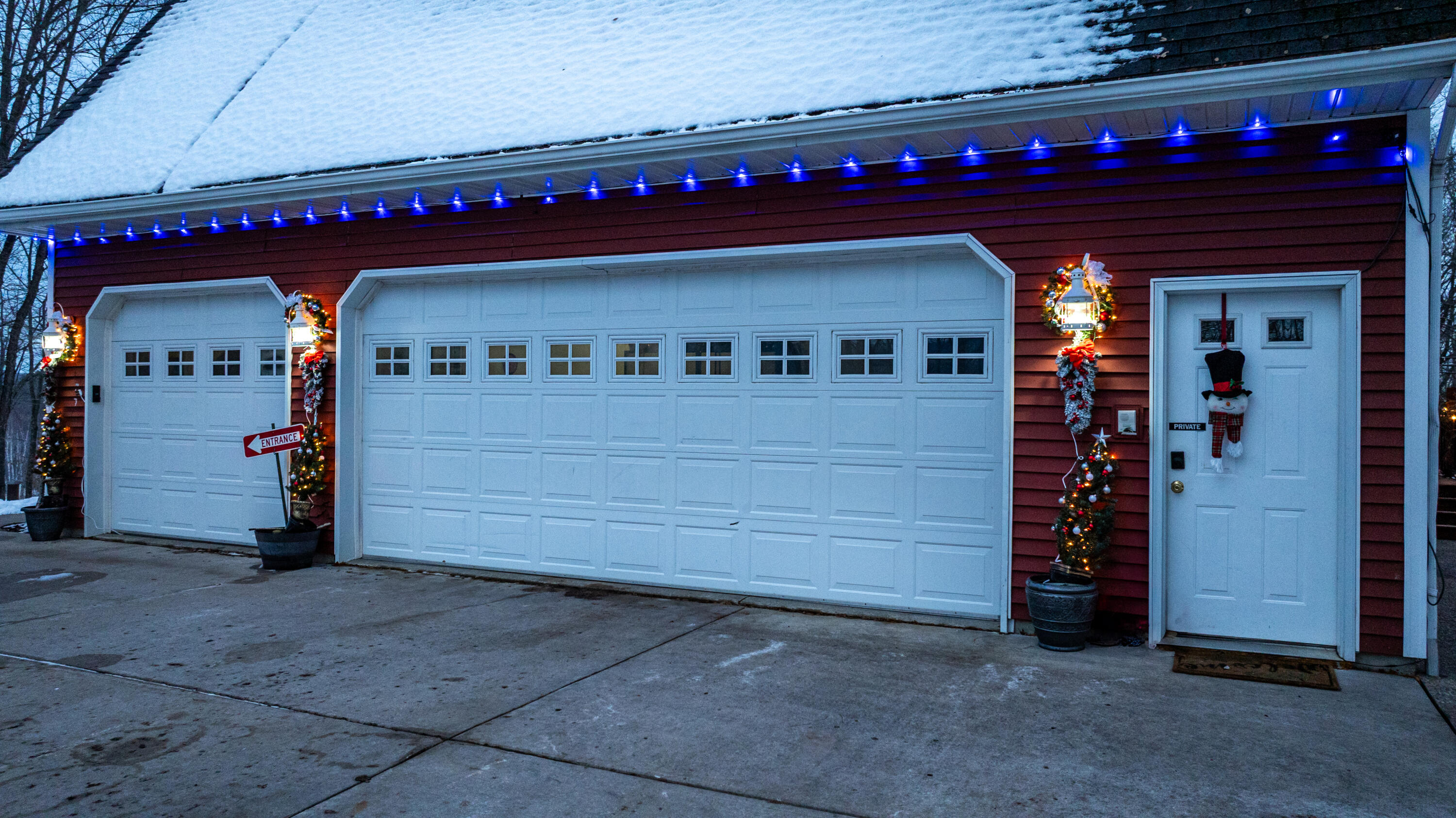 W10753 Hannon Road Black River Falls, WI 54615 - Photo 4 of 103 Exterior garage
