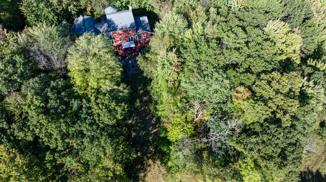 $975,000 | W10753 Hannon Road, Black River Falls, WI 54615