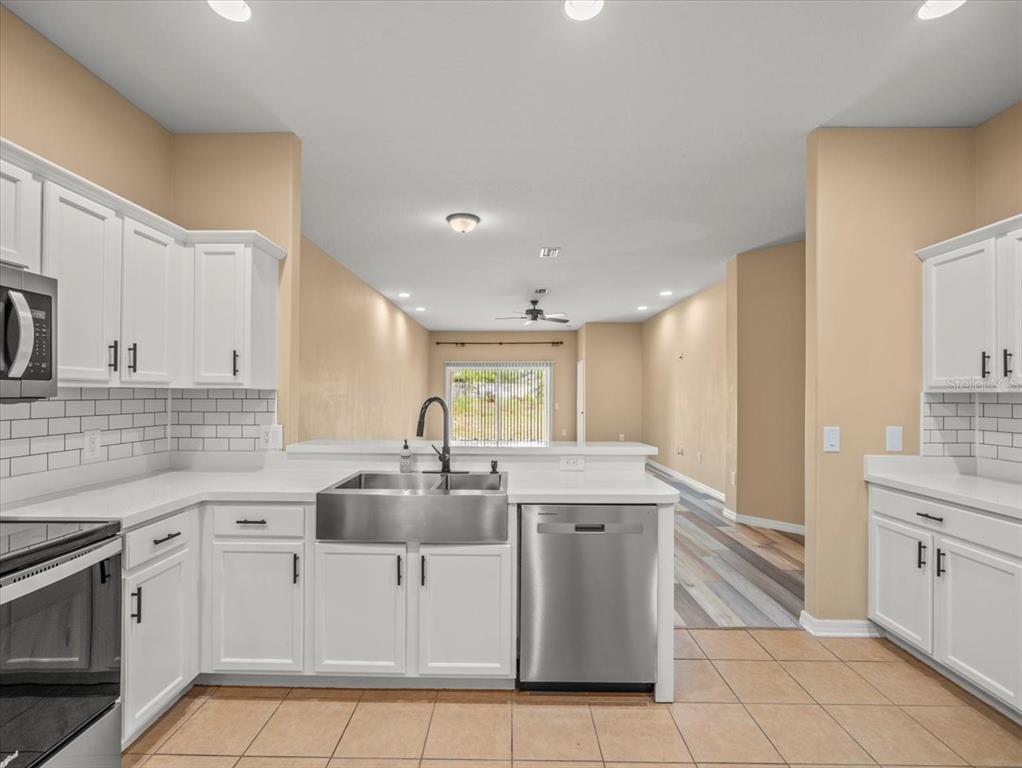 13049 Moonstone Way Spring Hill, FL 34609 - Photo 13 of 35