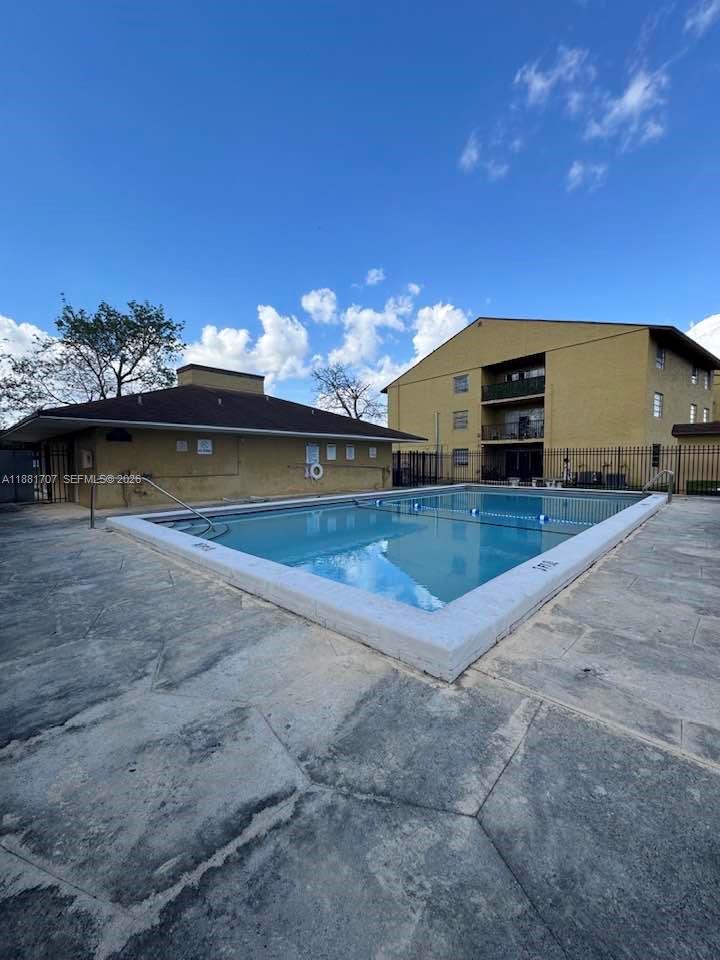 15480 Southwest 82nd Lane, Unit 228 Miami, FL 33193 - Photo 14 of 17 Pool area