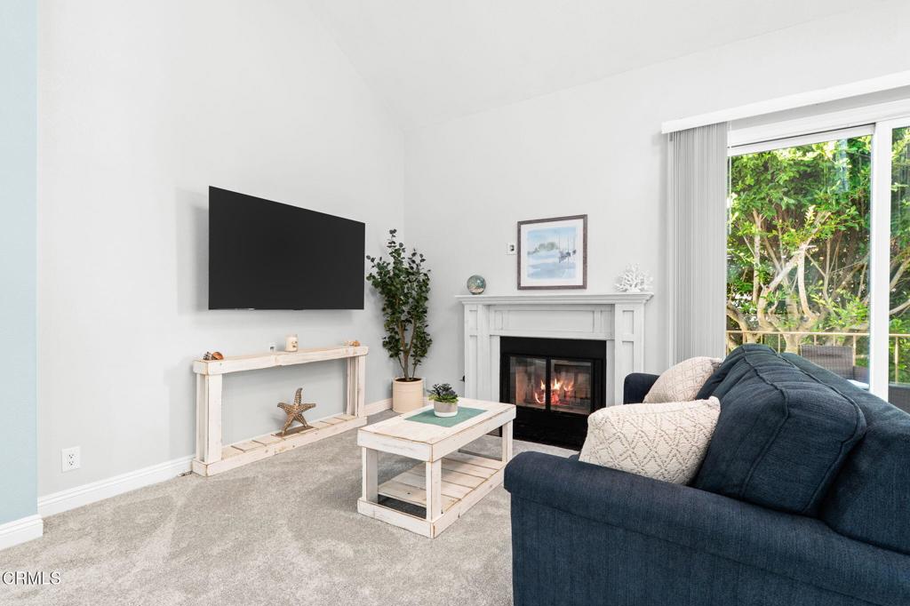 2151 Martinique Lane Oxnard, CA 93035 - Photo 14 of 53 2151_Martinique-12