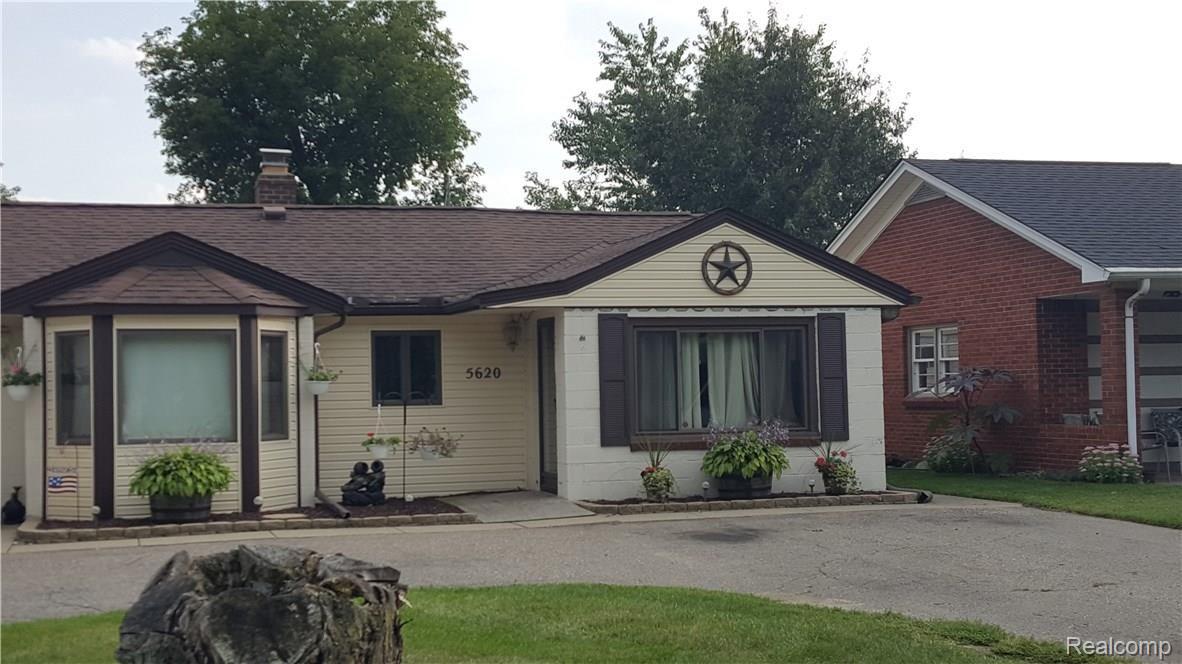 5620 Jamestown Road Utica, MI 48317 - Photo 2 of 29 jamestown7.jpg