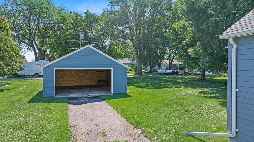 133 4th Street Dawson, MN 56232 - Photo 37 of 38