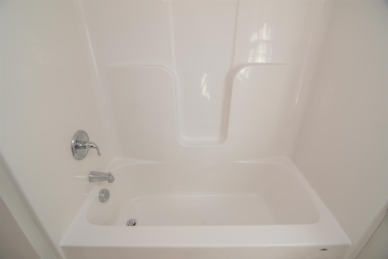 4749 Princeton Kenly Road Kenly, NC 27542 - Photo 16 of 25 Master Bath/Spa