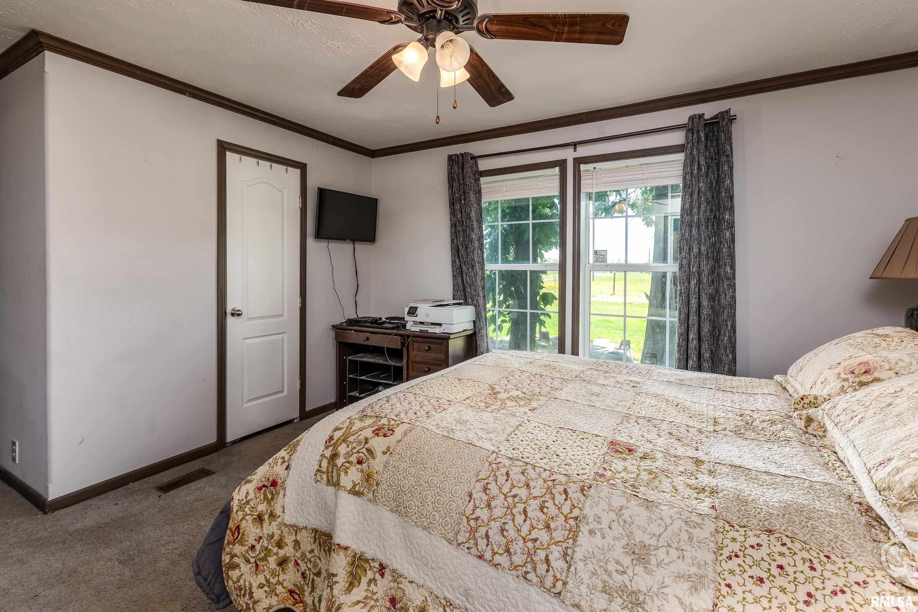 18057 Dwina Road Thompsonville, IL 62890 - Photo 16 of 49