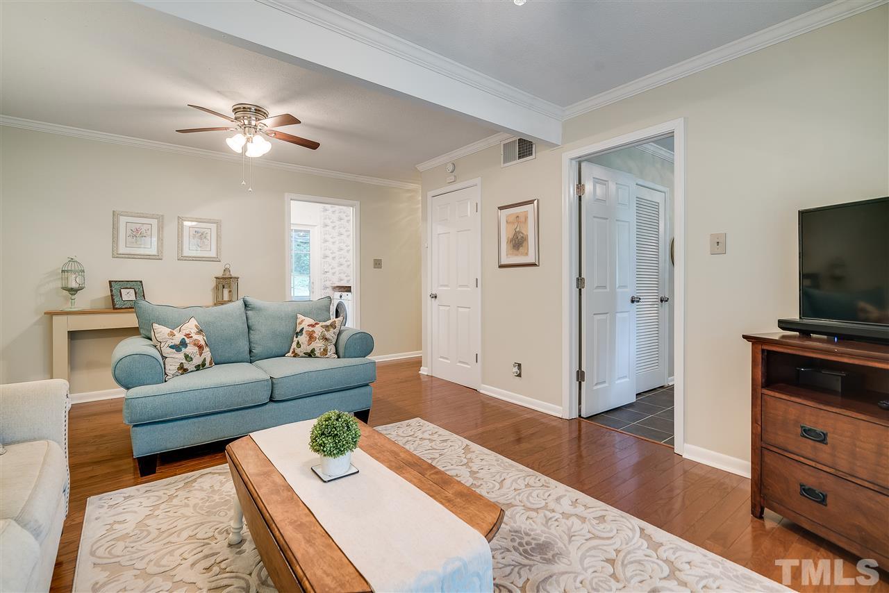 205 Gary Road Carrboro, NC 27510 - Photo 5 of 25 Gallery Image 5