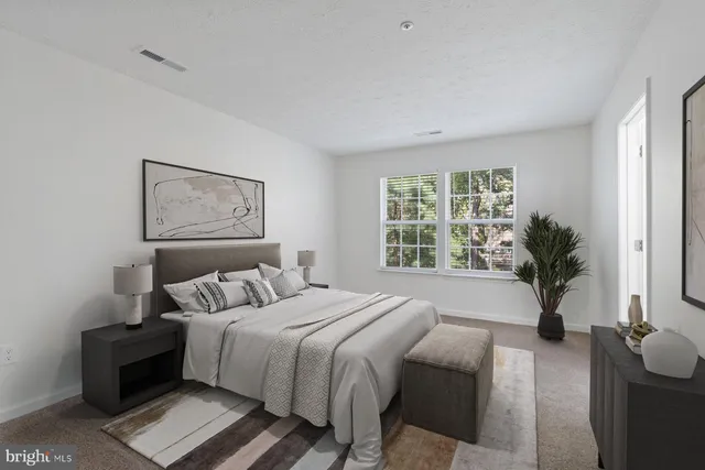 $2,999 | 7022 Dasher Farm Court, Columbia, MD 21045