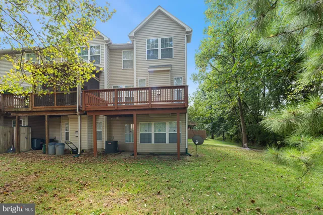 $2,999 | 7022 Dasher Farm Court, Columbia, MD 21045