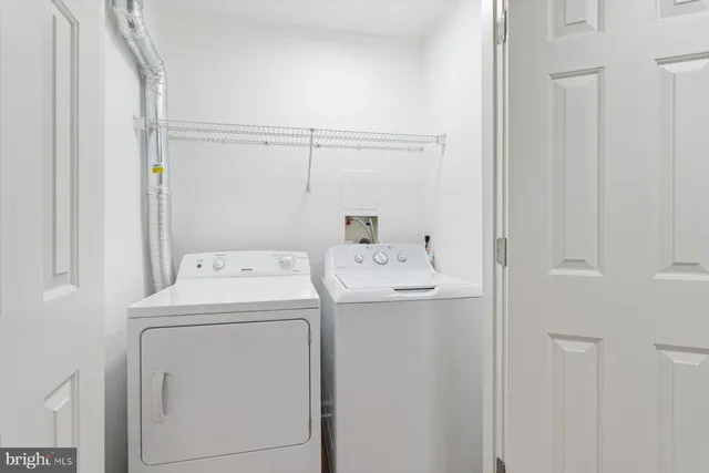 $2,999 | 7022 Dasher Farm Court, Columbia, MD 21045