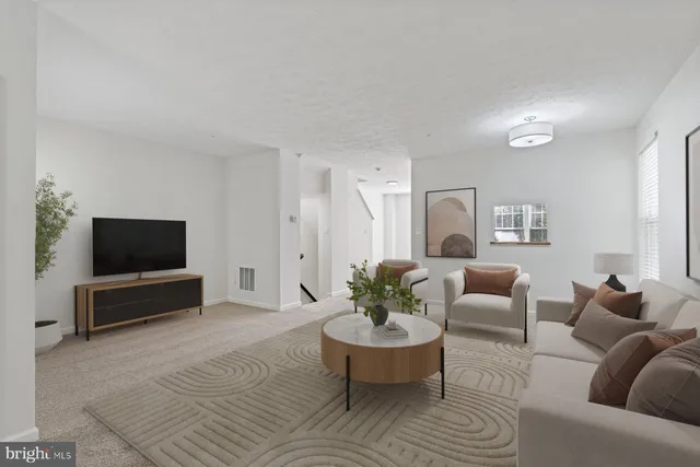 $2,999 | 7022 Dasher Farm Court, Columbia, MD 21045