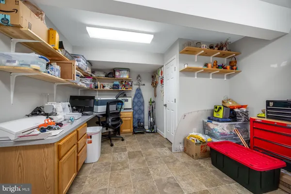 $394,999 | 202 Leeds Court East, Warrenton, VA 20186