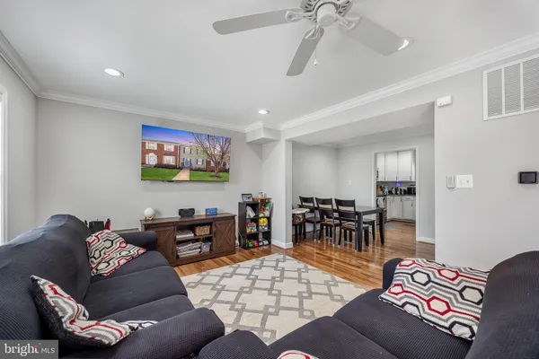 $394,999 | 202 Leeds Court East, Warrenton, VA 20186