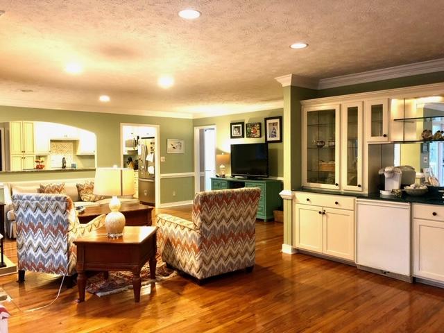 210 Mitchell Road Southern Pines, NC 28387 - Photo 8 of 26 IMG_3271