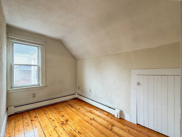 $479,999 | 37 North Street, Medway, MA 02053