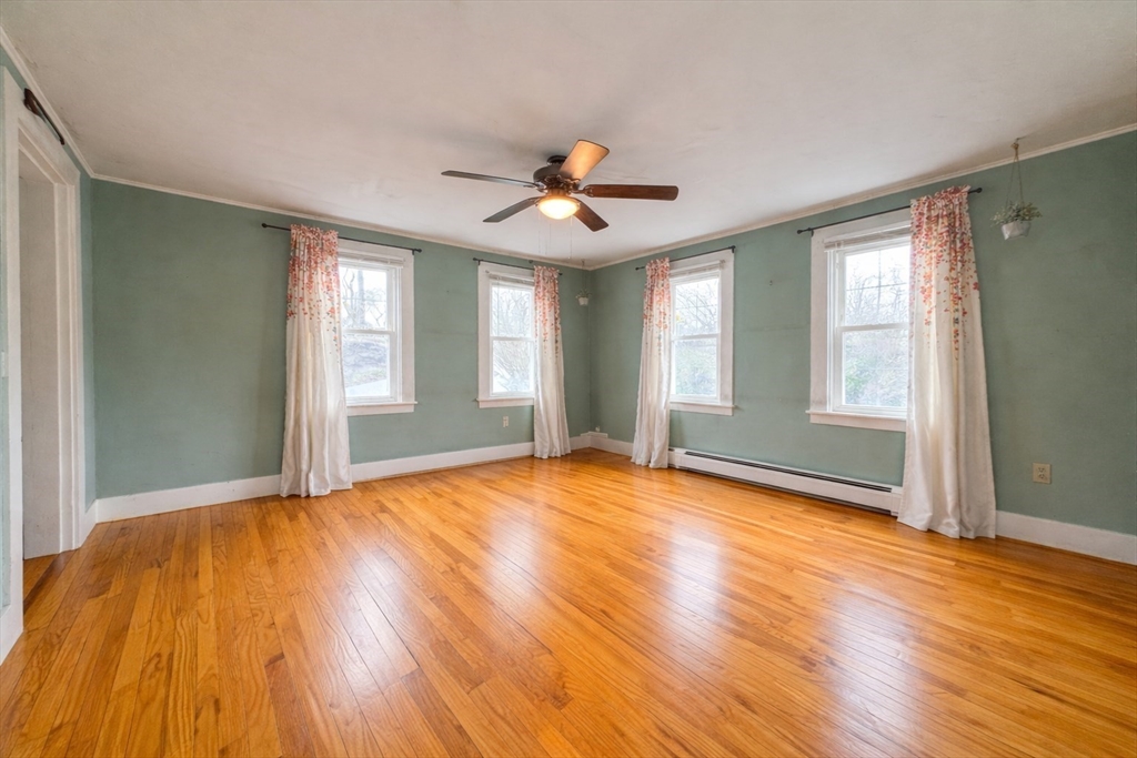 37 North Street Medway, MA 02053 - Photo 5 of 12
