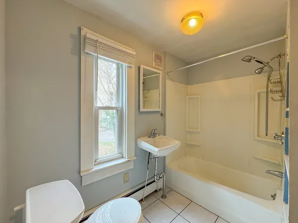 $479,999 | 37 North Street, Medway, MA 02053