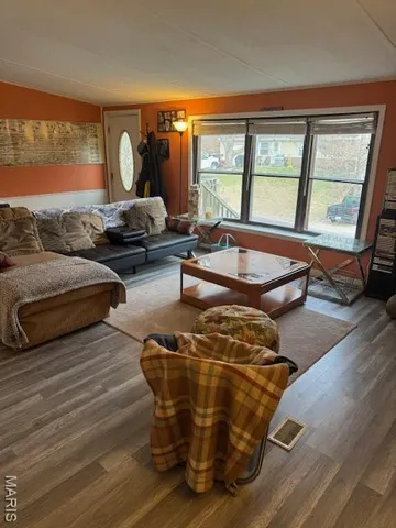 $160,000 | 1705 Little Brennan Road, Fenton, MO 63026