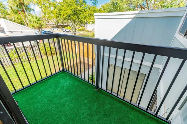 $3,100 | 617 Northwest 132nd Terrace, Unit 617, Plantation, FL 33325