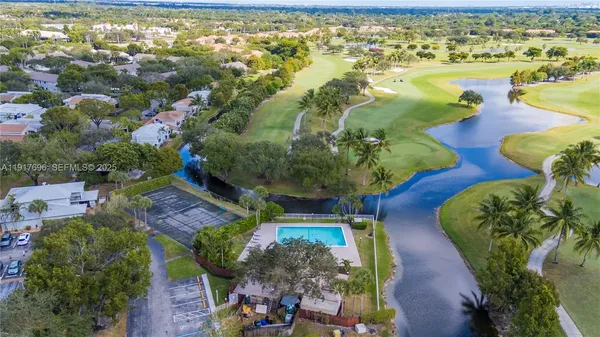 $3,100 | 617 Northwest 132nd Terrace, Unit 617, Plantation, FL 33325