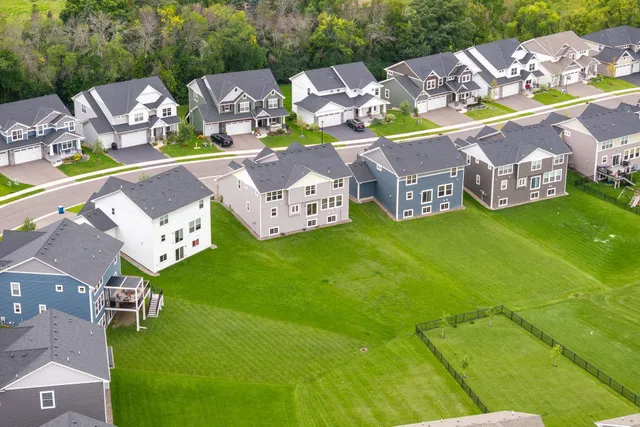 $850,000 | 6644 Coach House Lane, Corcoran, MN 55340