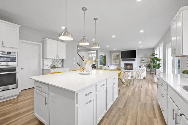 $850,000 | 6644 Coach House Lane, Corcoran, MN 55340