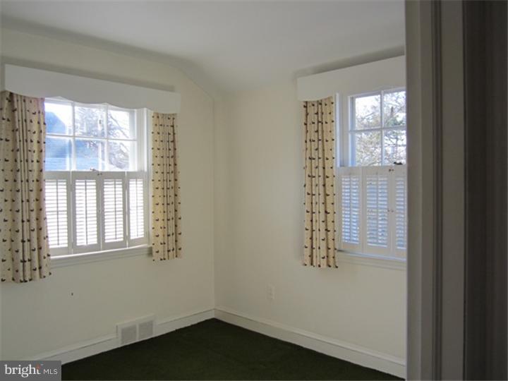 340 Prospect Road Springfield, PA 19064 - Photo 14 of 20