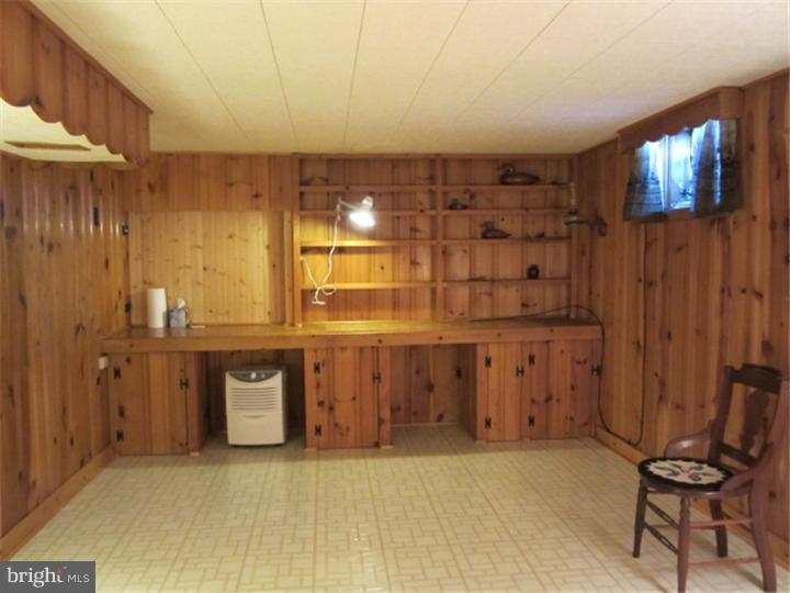 340 Prospect Road Springfield, PA 19064 - Photo 17 of 20