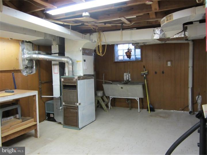 340 Prospect Road Springfield, PA 19064 - Photo 19 of 20