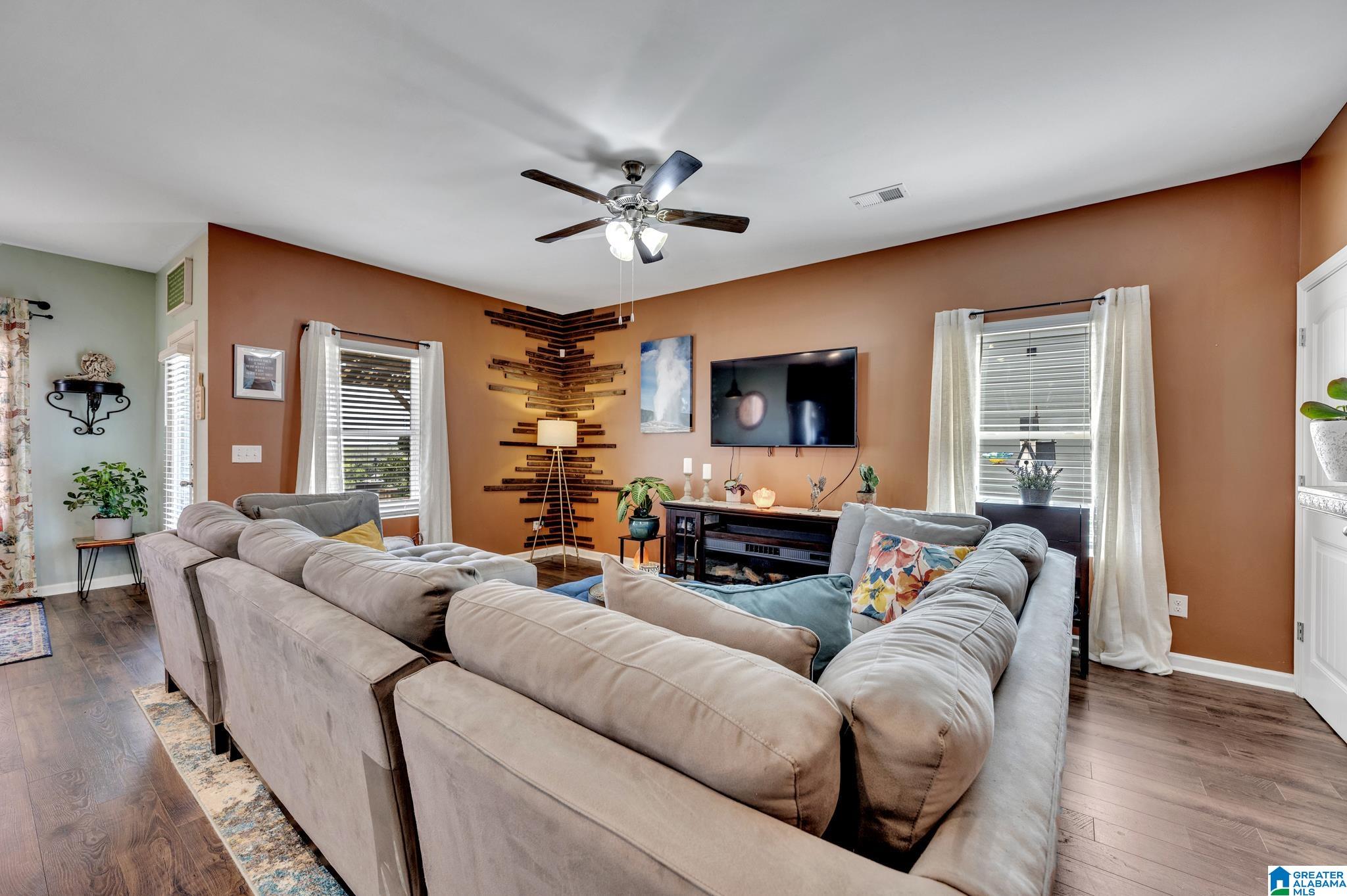 1007 Greenhead Drive Alabaster, AL 35007 - Photo 18 of 36