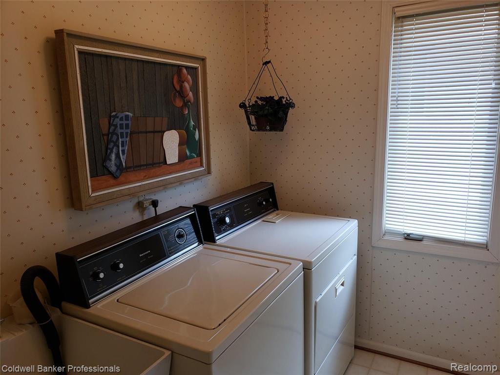3039 Primrose Drive Rochester Hills, MI 48307 - Photo 5 of 25
