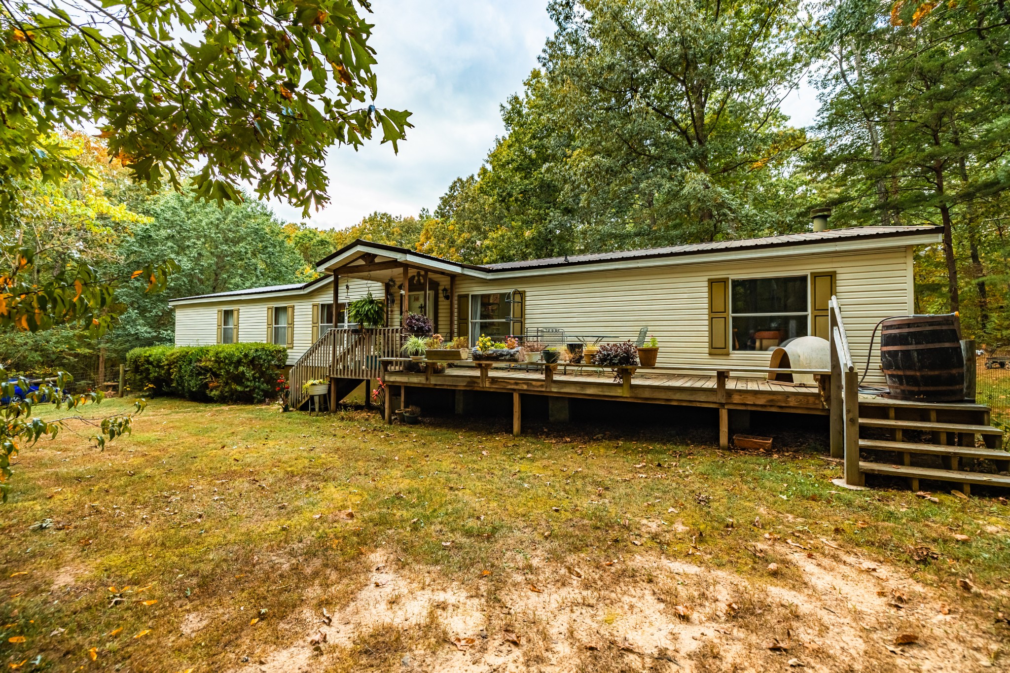 382 Locust Road Dunlap, TN 37327 - Photo 23 of 44 a view of a house with swimming pool and porch
