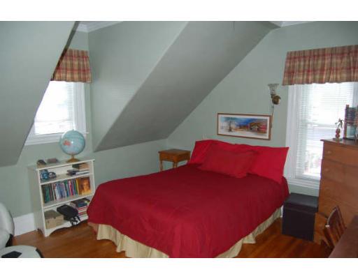 24 Shaw Road Swampscott, MA 01907 - Photo 17 of 23 Gallery Image 17
