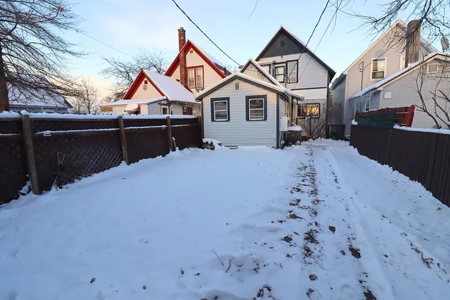 $144,900 | 417 7th Avenue East, Ashland, WI 54806