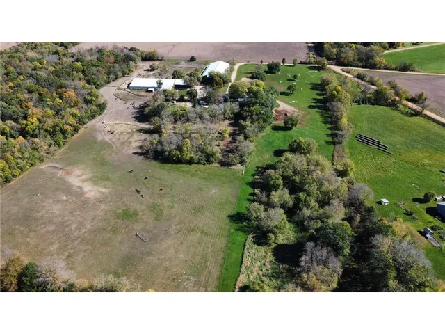 $3,637,500 | 3035 Lake Sarah Road, Maple Plain, MN 55359