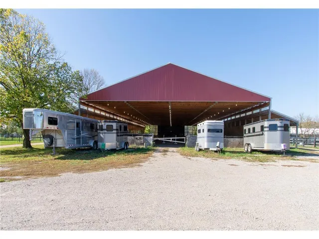 $3,750,000 | 3035 Lake Sarah Road, Independence, MN 55359